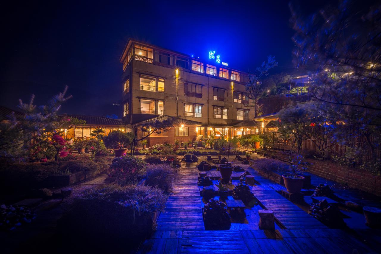 Wulai Sunglyu Hot Spring Resort Extérieur photo