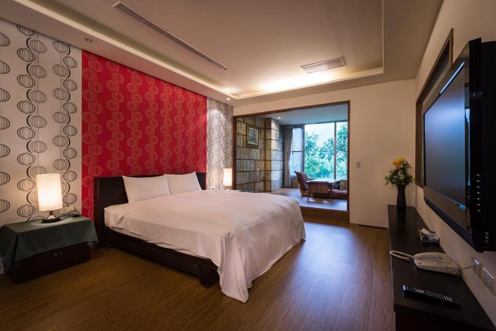 Wulai Sunglyu Hot Spring Resort Extérieur photo